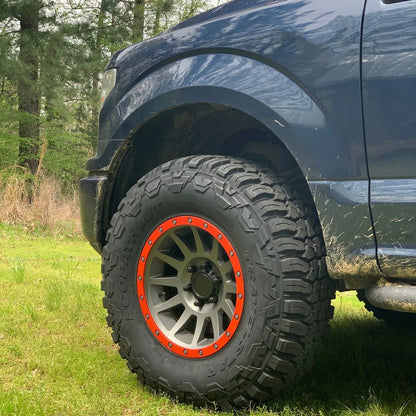 Travelstar EcoPath M/T LT285/70R17 10 Ply 121Q SizeUV Light Truck Mud Terrain Tire 285/70/17